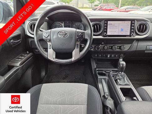 Used 2020 Toyota Tacoma TRD Sport w/ Technology Package AWD/4WD image 7