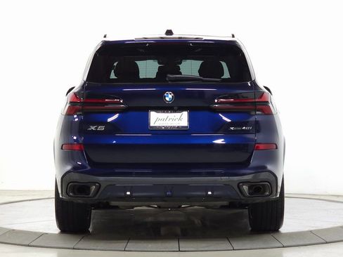 Used 2024 BMW X5 xDrive40i w/ M Sport Package image 7