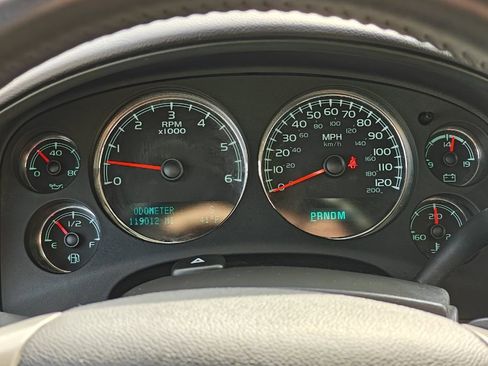 Used 2013 Chevrolet Tahoe LS w/ Convenience Package image 30