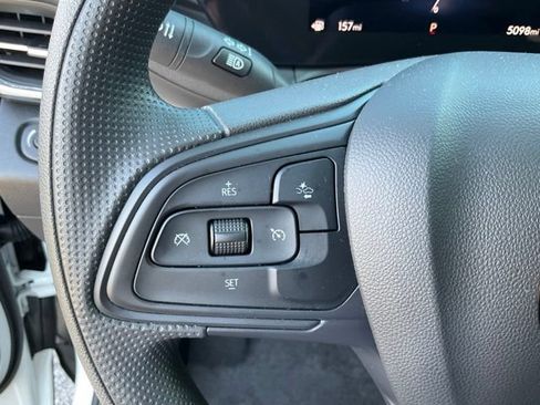 Used 2026 Buick Envista Preferred FWD image 10