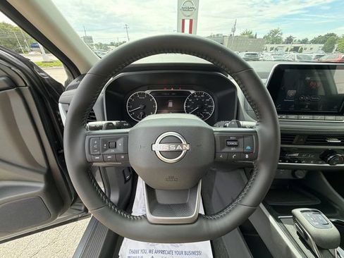 Certified 2026 Nissan Rogue SV w/ Cold Weather Package AWD/4WD image 18