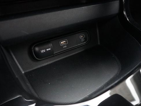 Used 2024 Kia Seltos S image 45