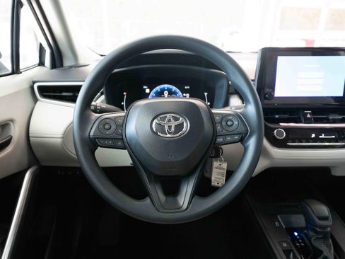 New 2026 Toyota Corolla Cross L image 21