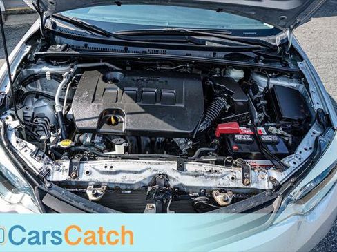 Used 2015 Toyota Corolla LE FWD image 35