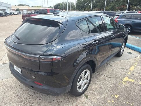 Used 2023 Dodge Hornet GT w/ Cold Weather Group AWD/4WD image 6