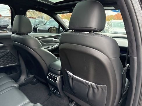 Used 2023 Hyundai Santa Fe Calligraphy image 23