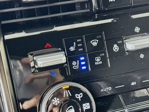 New 2025 Nissan Armada PRO-4X w/ Pro-4X Premium Package image 28