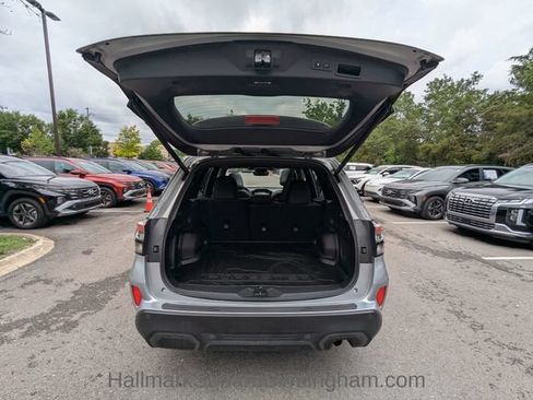 Used 2025 Subaru Forester Limited w/ Popular Package #1 AWD/4WD image 9