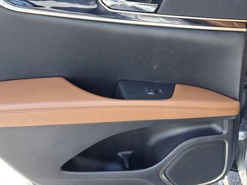 Used 2022 Lincoln Nautilus Reserve image 17