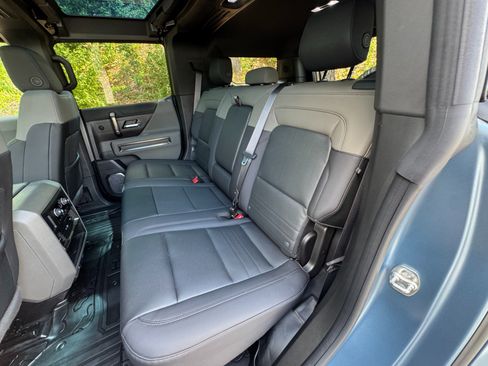 Used 2024 GMC Hummer EV 3X w/ Omega Edition AWD/4WD image 52