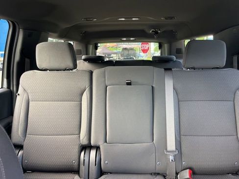 New 2026 Chevrolet Suburban LS RWD image 38