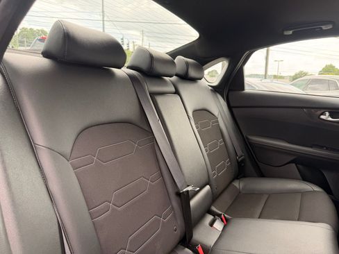 Used 2022 Kia Forte GT-Line w/ GT-Line Premium Package FWD image 31