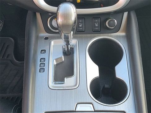Used 2017 Nissan Murano SL image 15