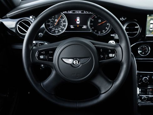 Used 2015 Bentley Mulsanne image 6