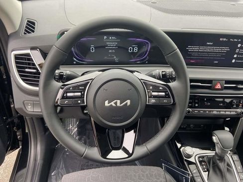 New 2026 Kia Seltos S AWD/4WD image 13