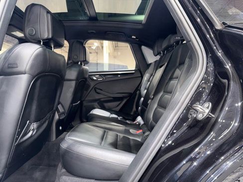Used 2015 Porsche Macan S image 58