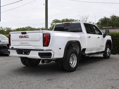 Used 2024 GMC Sierra 3500 Denali w/ Denali Reserve Package AWD/4WD image 7