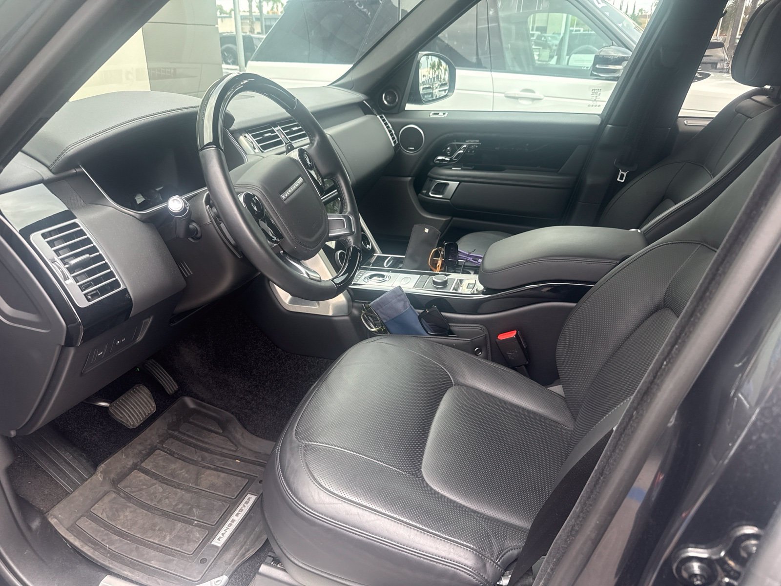 Used 2019 Land Rover Range Rover Supercharged AWD/4WD image 8
