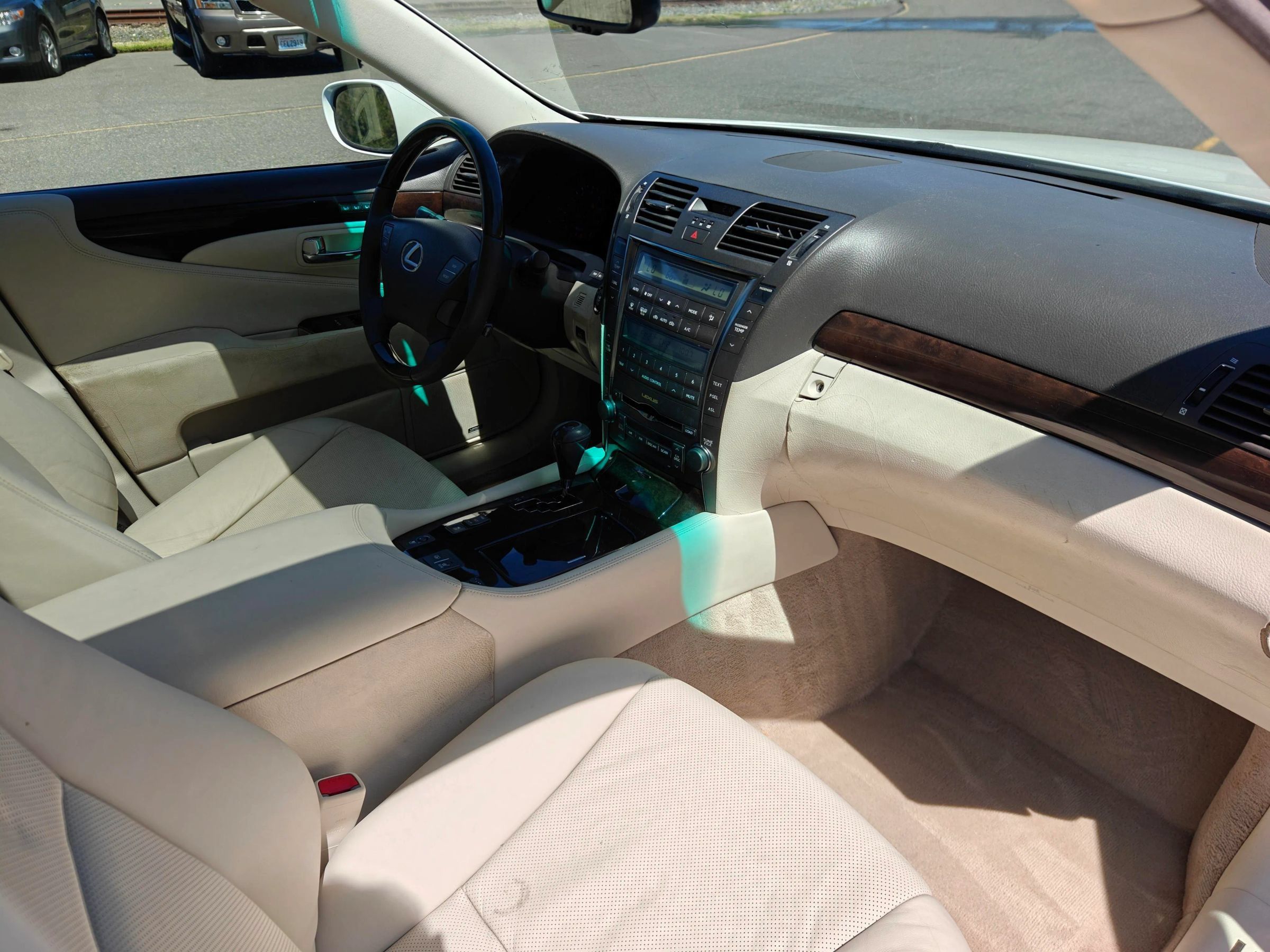 Used 2007 Lexus LS 460 RWD image 28