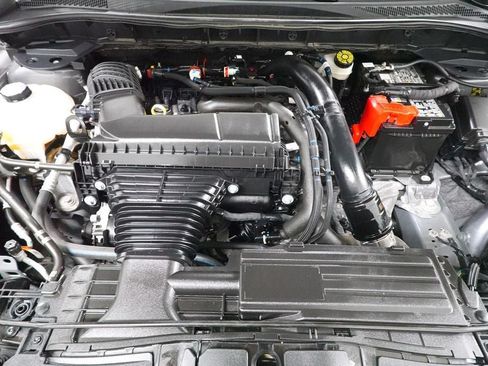 Certified 2025 Ford Escape Platinum AWD/4WD image 35