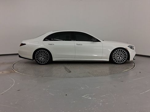 Used 2023 Mercedes-Benz S 500 S 500 image 8