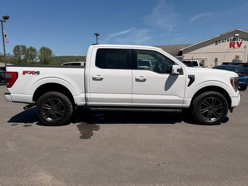 Used 2022 Ford F150 Lariat w/ Equipment Group 502A High AWD/4WD image 4
