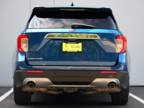 Used 2023 Ford Explorer Limited w/ Limited Technology Package RWD image 10
