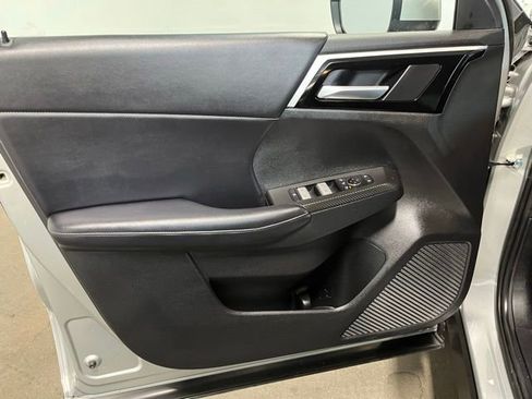 Used 2023 Mitsubishi Outlander SE AWD/4WD image 20