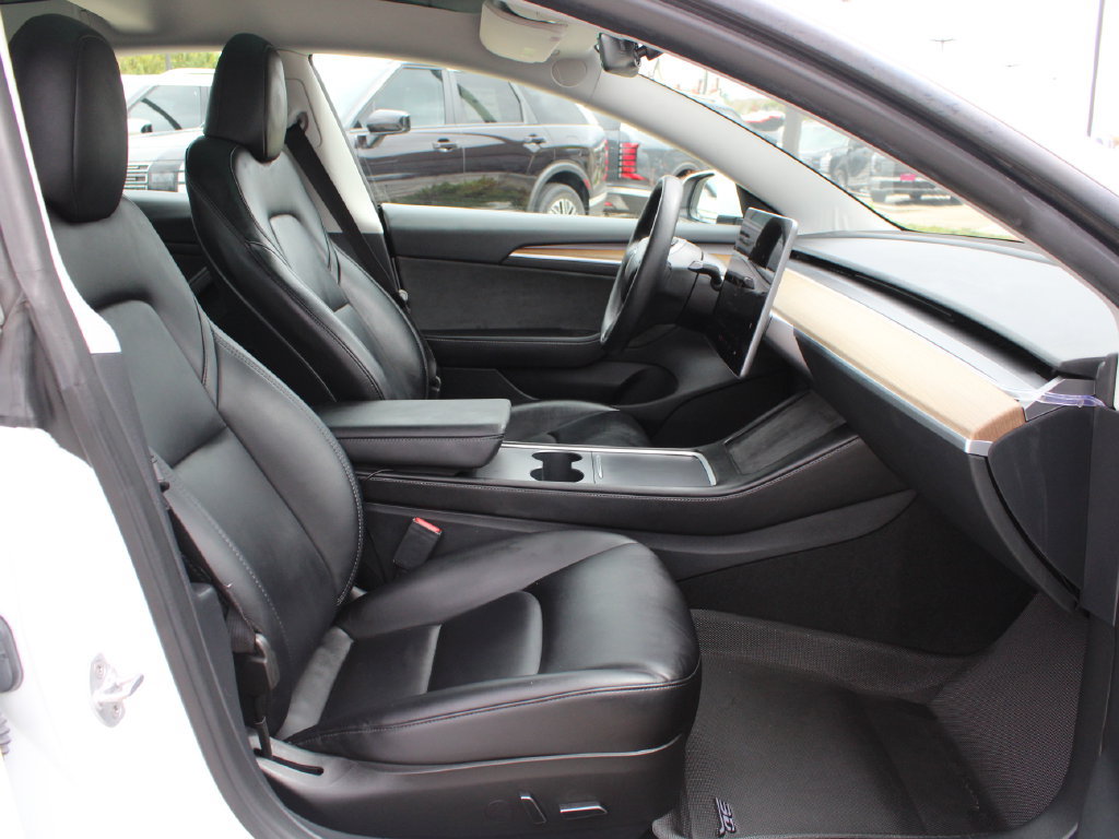 Used 2023 Tesla Model 3 Standard Range RWD image 17