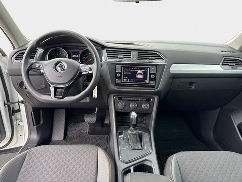 Used 2021 Volkswagen Tiguan S FWD image 18