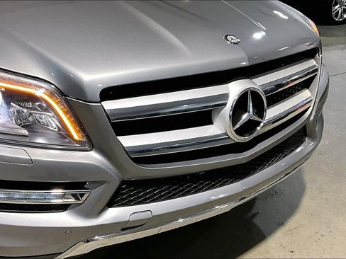 Used 2016 Mercedes-Benz GL 450 4MATIC image 29