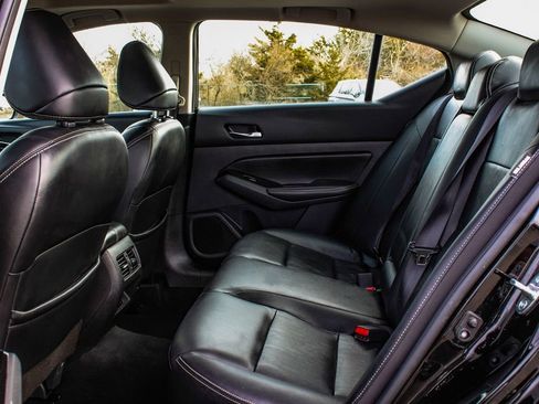 Used 2021 Nissan Altima 2.5 SL image 34