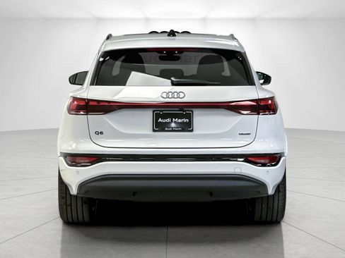 New 2025 Audi Q6 e-tron Premium Plus image 4