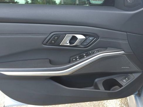 Used 2024 BMW M3 Competition w/ Executive Package image 8