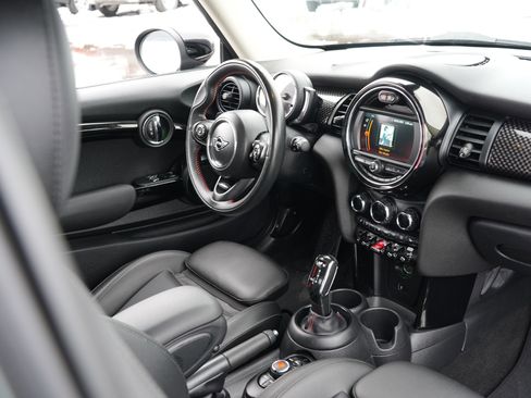 Used 2020 MINI Cooper S image 14