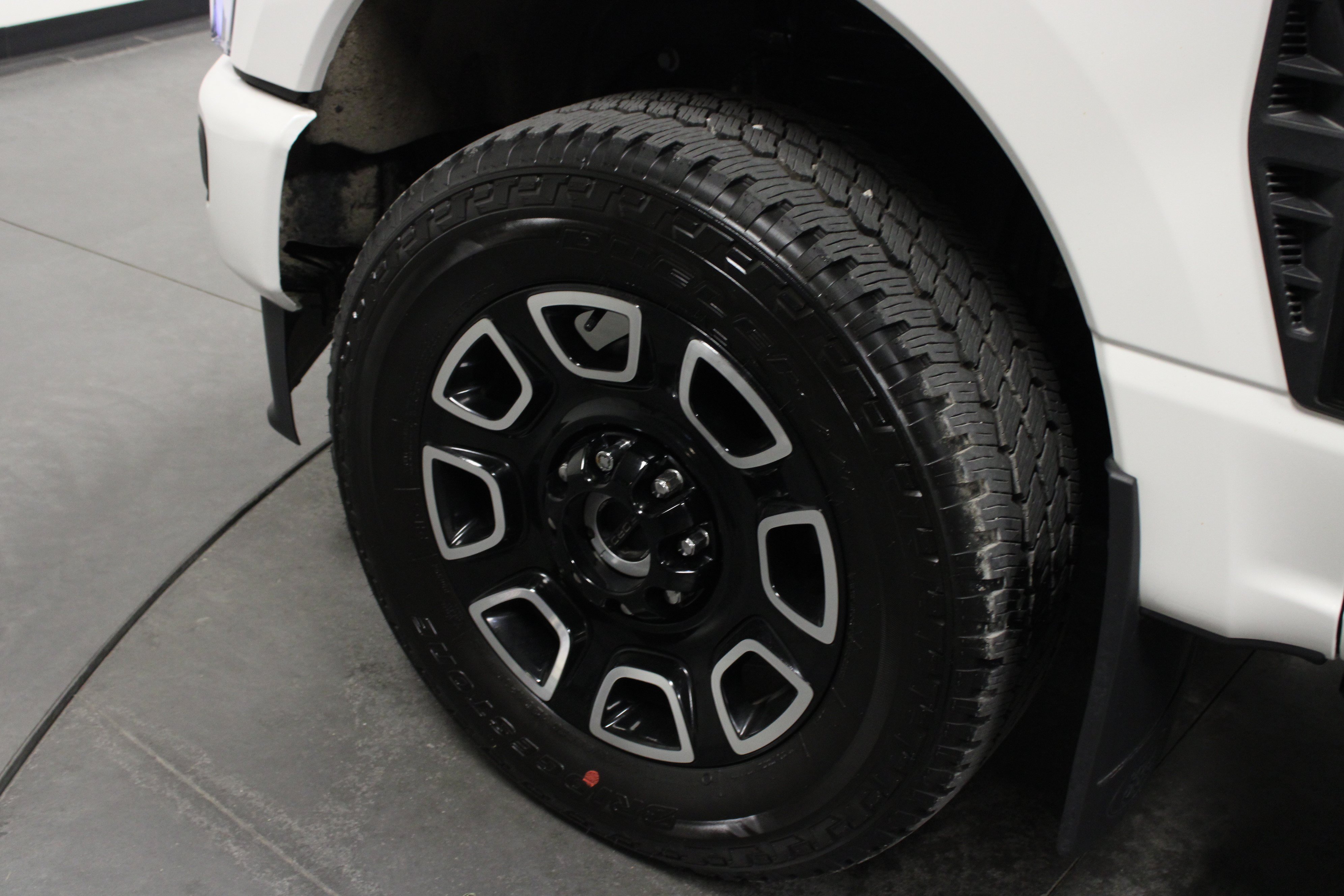Used 2026 Ford F250 Platinum AWD/4WD image 10