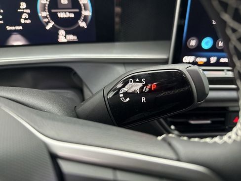 New 2026 Volkswagen Tiguan SE image 29