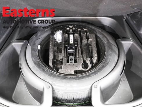 Used 2021 Jeep Grand Cherokee Laredo w/ Security & Convenience Group image 22