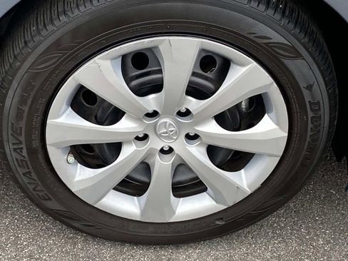 Used 2023 Toyota Corolla LE image 25