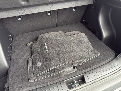 Used 2025 Hyundai Kona SEL image 7