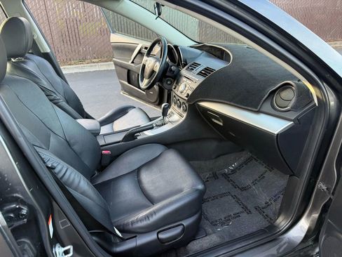 Used 2010 MAZDA MAZDA3 s Grand Touring image 13