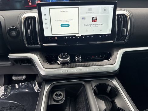 New 2025 Ford Expedition Max Platinum w/ Stealth Performance Package image 30