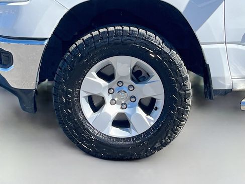 Used 2023 RAM 1500 Big Horn AWD/4WD image 30