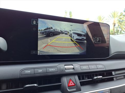 Used 2025 Kia K4 LXS image 19