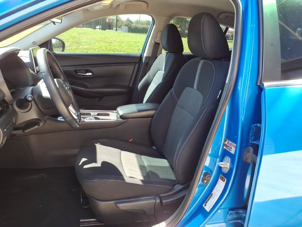 Used 2021 Nissan Sentra SV FWD image 12