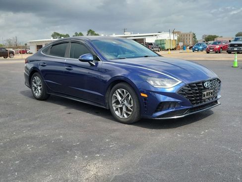 Used 2021 Hyundai Sonata SEL w/ Preferred Accessory Package image 8