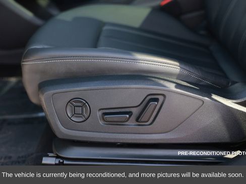 Used 2024 Audi Q4 e-tron Premium Plus w/ Premium Plus image 18