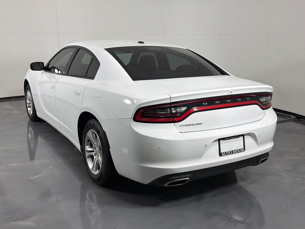 Used 2019 Dodge Charger SXT RWD image 7