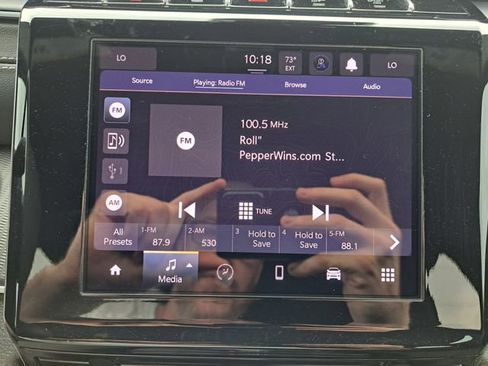 Used 2025 Jeep Grand Cherokee Laredo X RWD image 20
