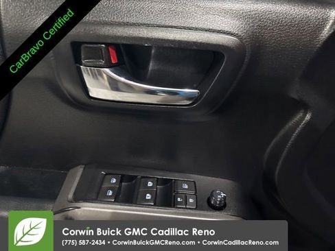 Used 2021 Toyota Tacoma TRD Off-Road w/ Advanced Technology Package AWD/4WD image 15